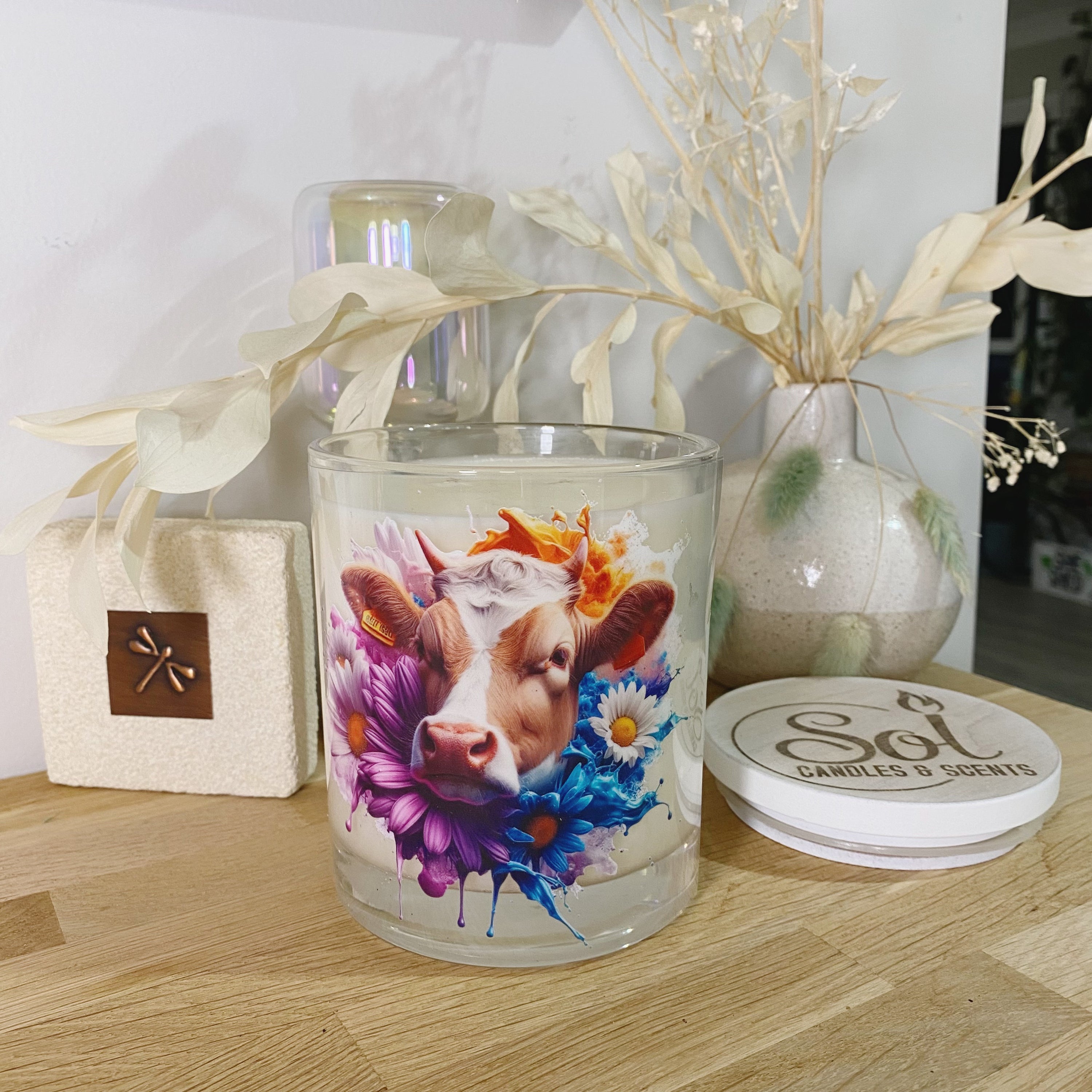 Jersey Cow Cream & White Xlarge Candle_Made in Australia