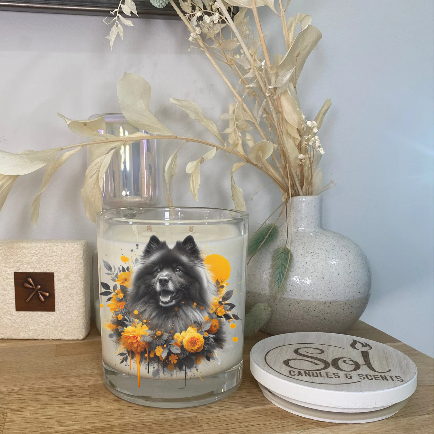 Keeshond Smiling Yellow Dog Xlarge Candle