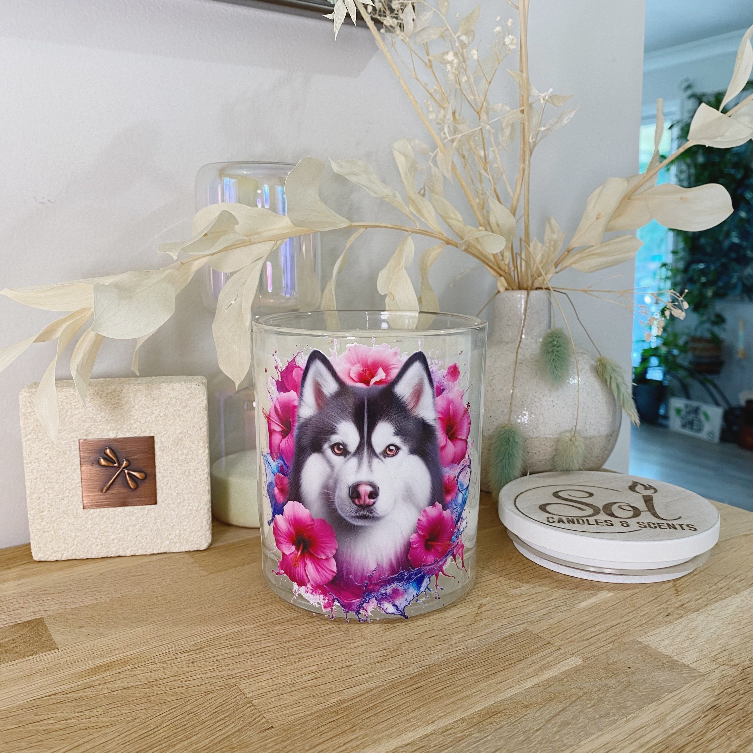 Siberian Husky Proud Looking Xlarge Candle_Sol Candles & Scents