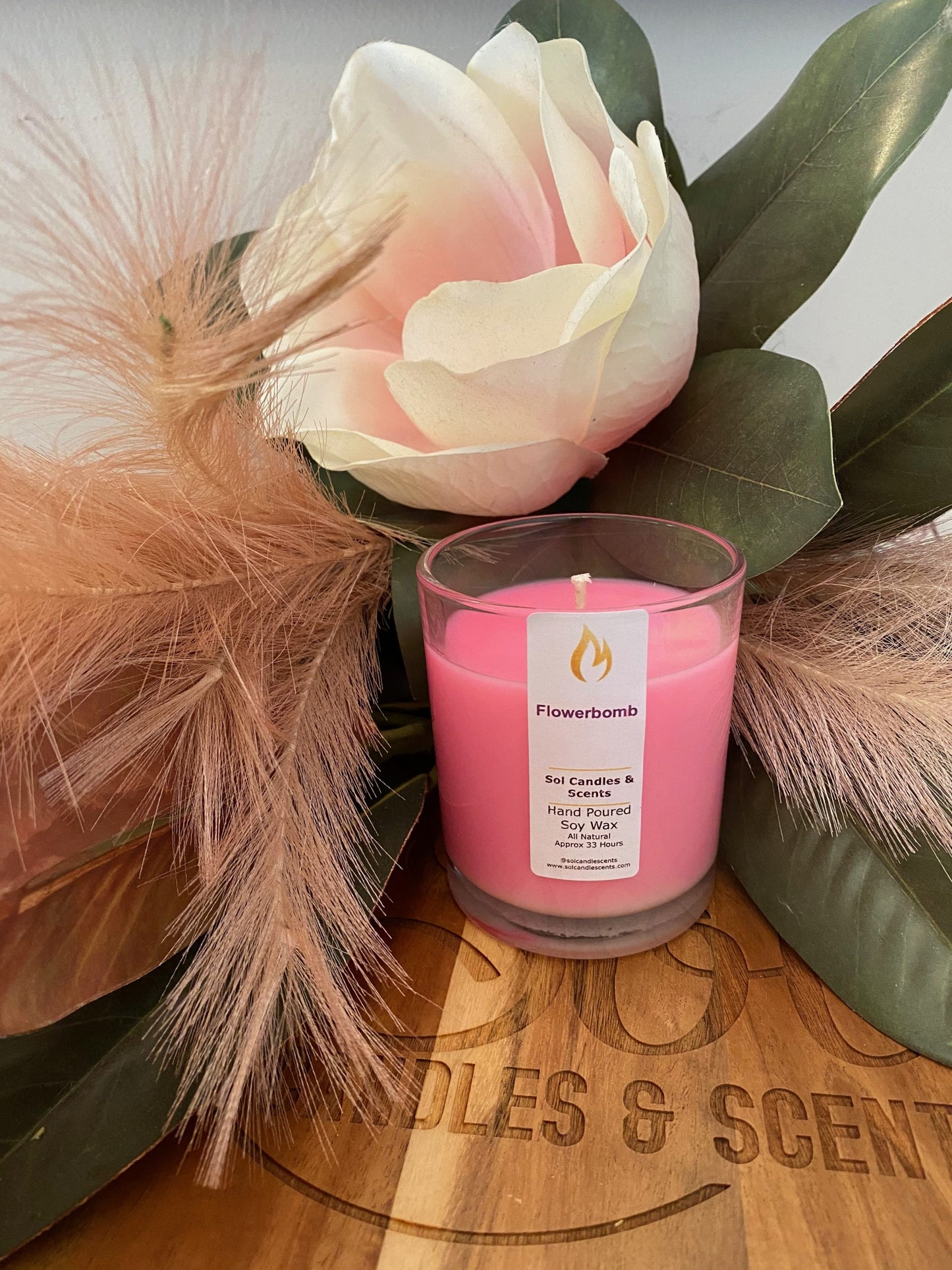 Flowerbomb Candle