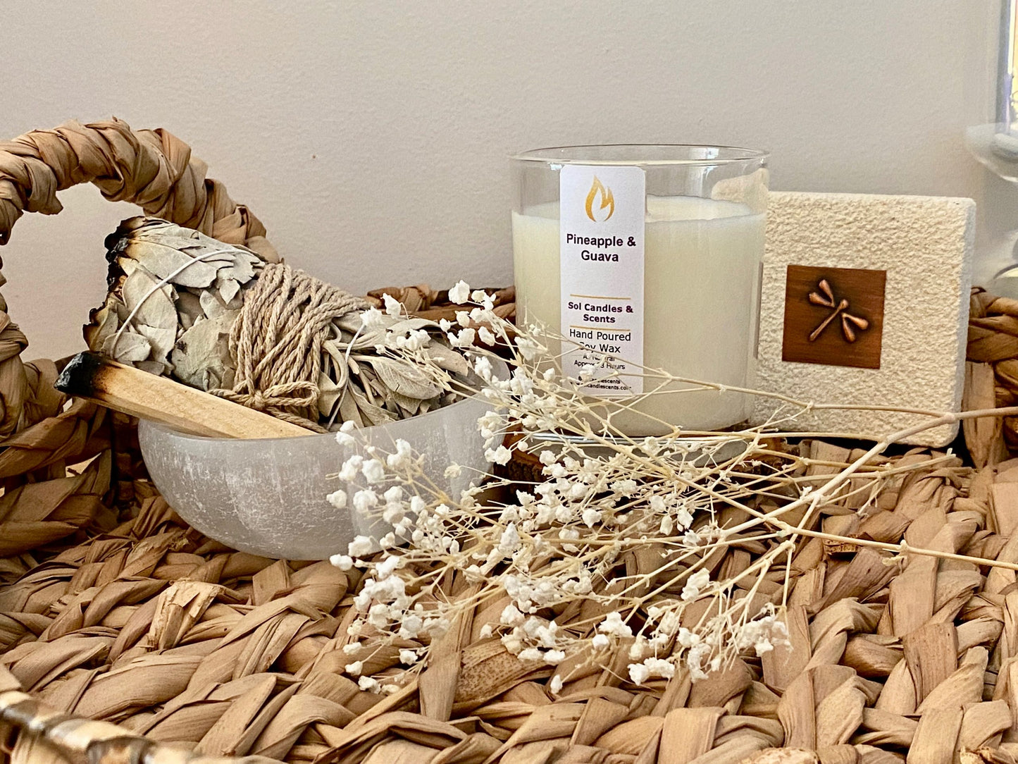 Pineapple & Guava_Sol Candles & Scents
