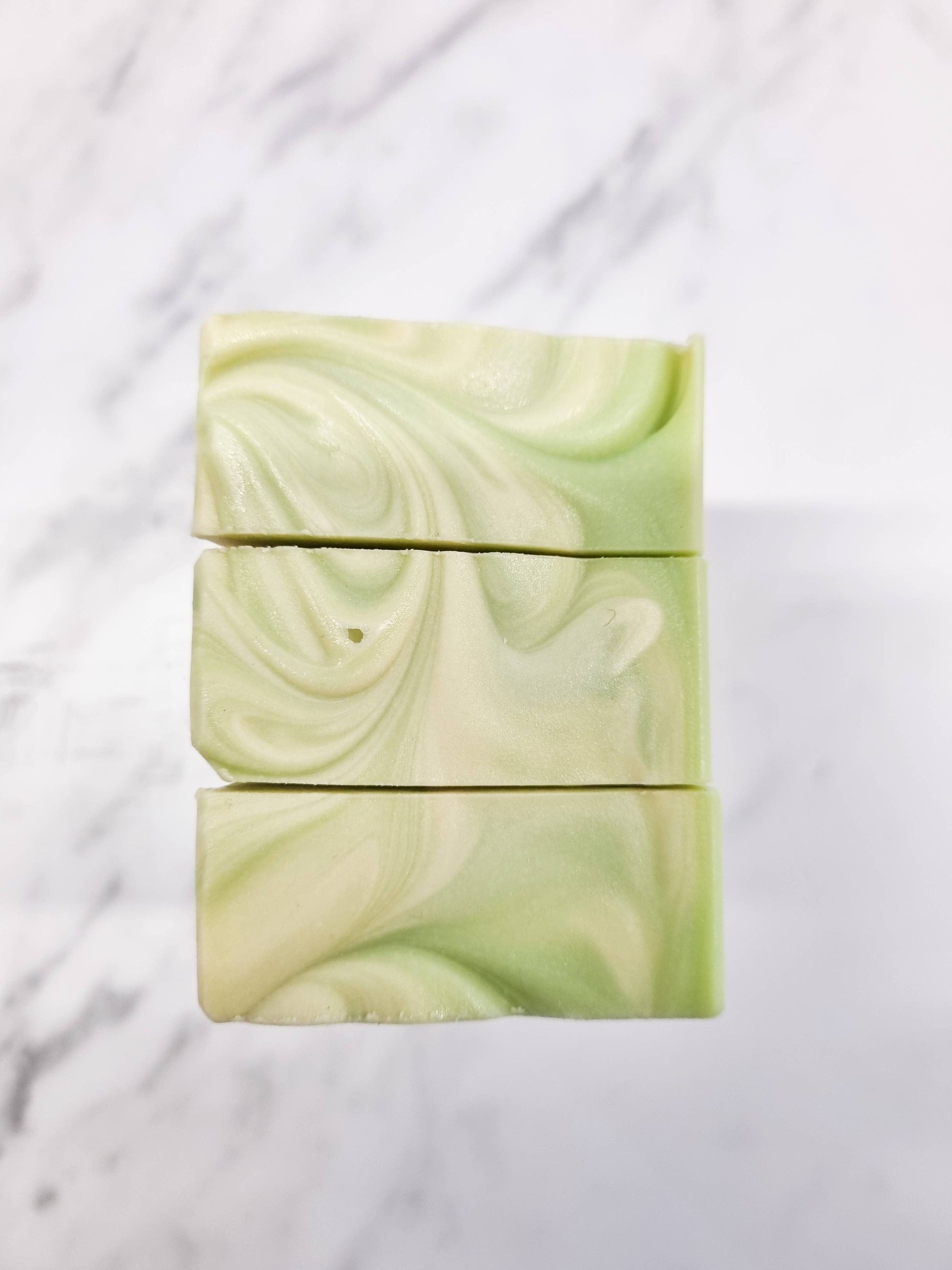 Coconut and Lime Pie Soap_Sol Candles & Scents