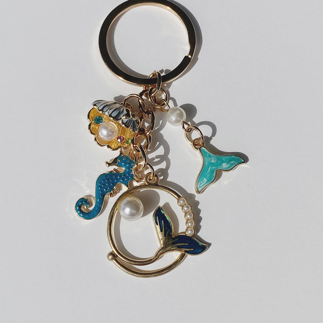 Aqua Mermaid Tail, Seahorse, Clamshell Keychain_Sol Candles &amp; Scents