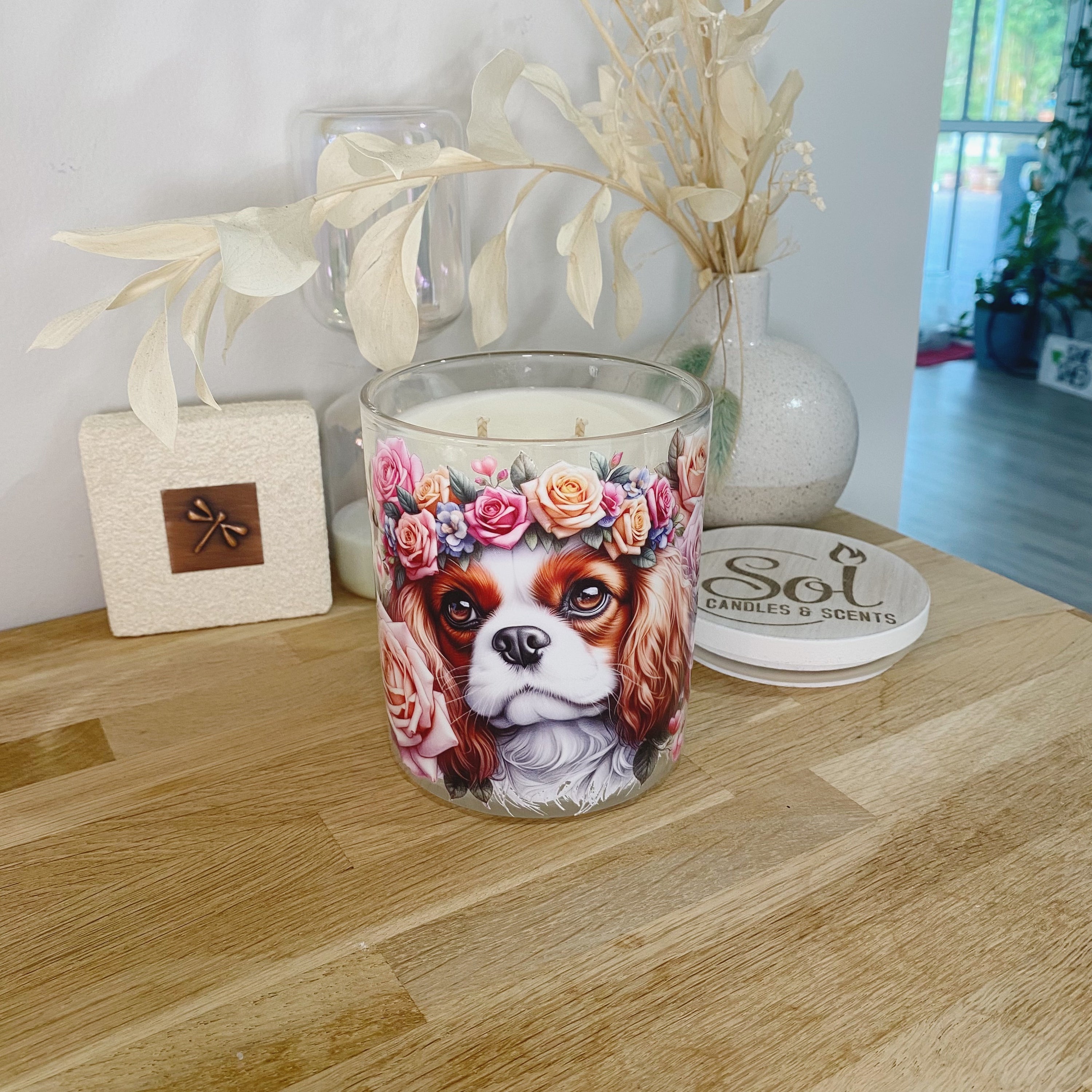 Cavalier King Spaniel Brown Roses Xlarge Candle