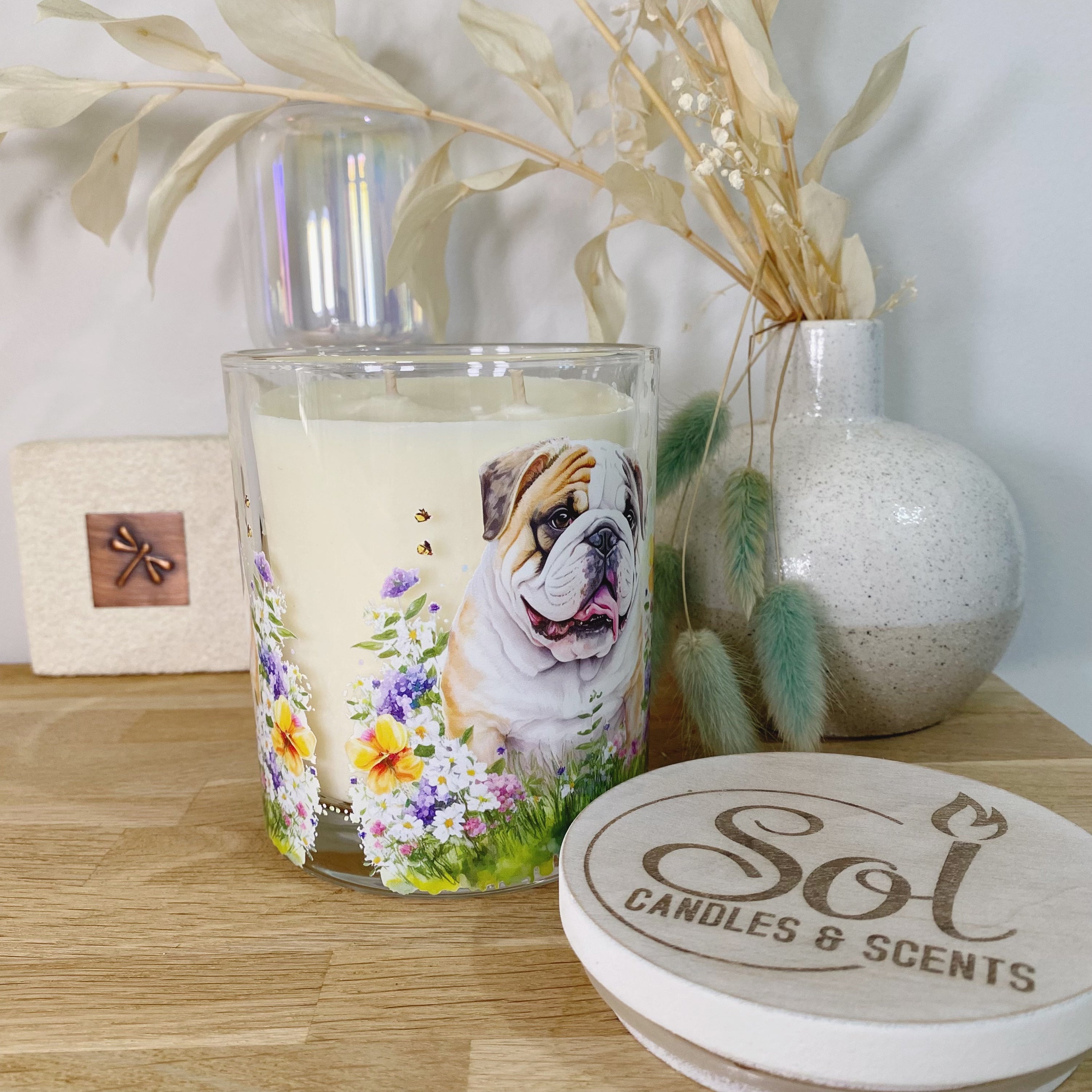 English Bulldog Floral Xlarge Candle_Sol Candles &amp; Scents
