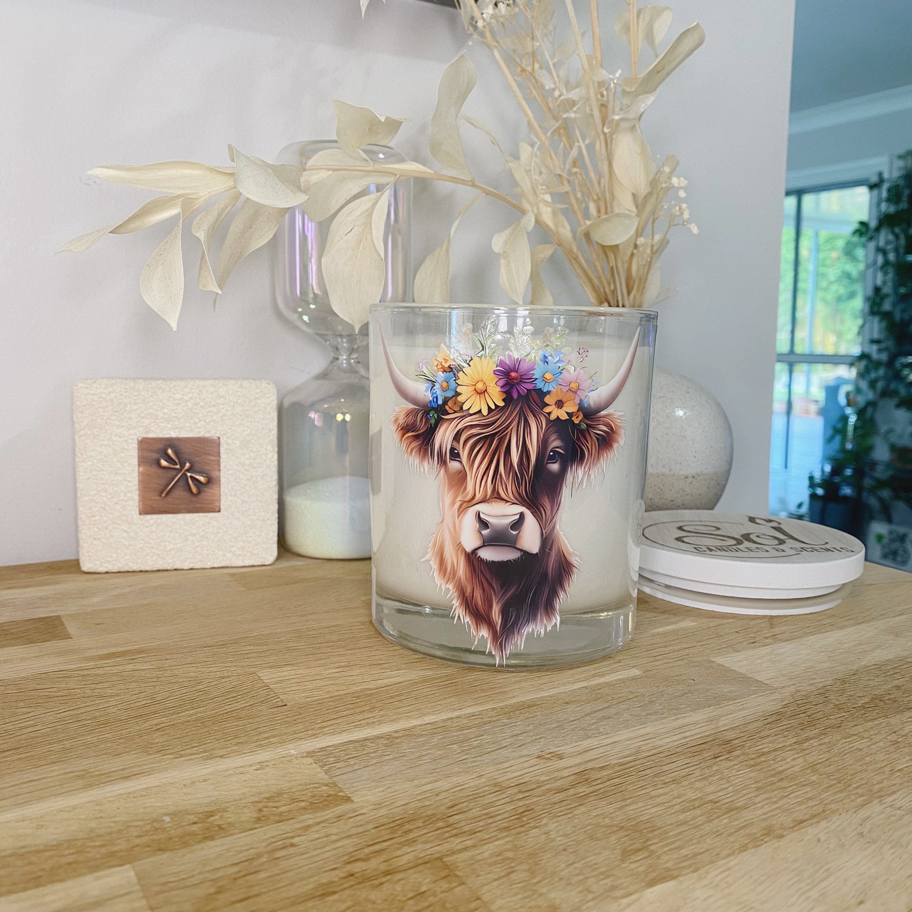 Highland Cow Brown Floral Xlarge Candle