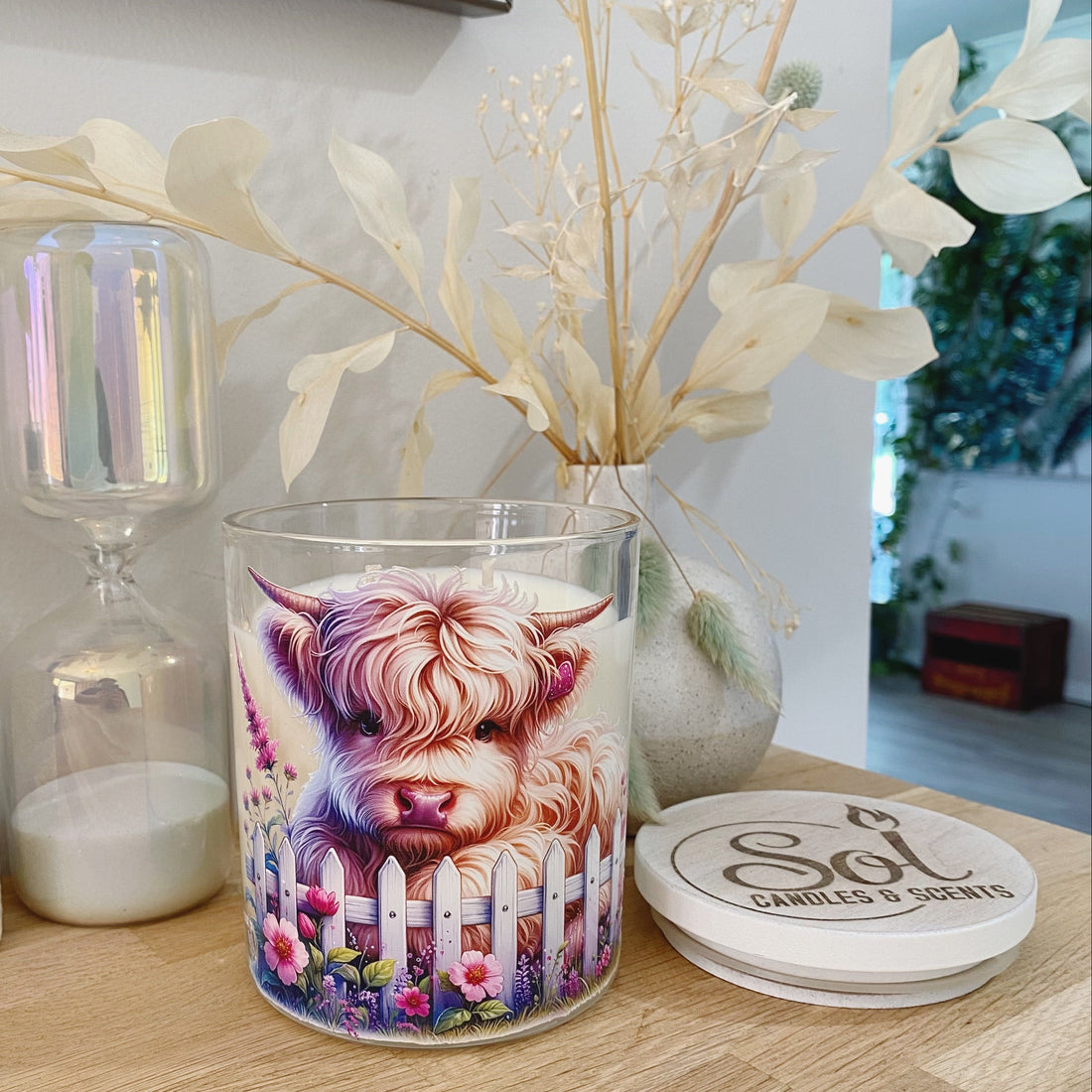 Highland Mini Cow Pink Xlarge Candle_Sol Candles &amp; Scents