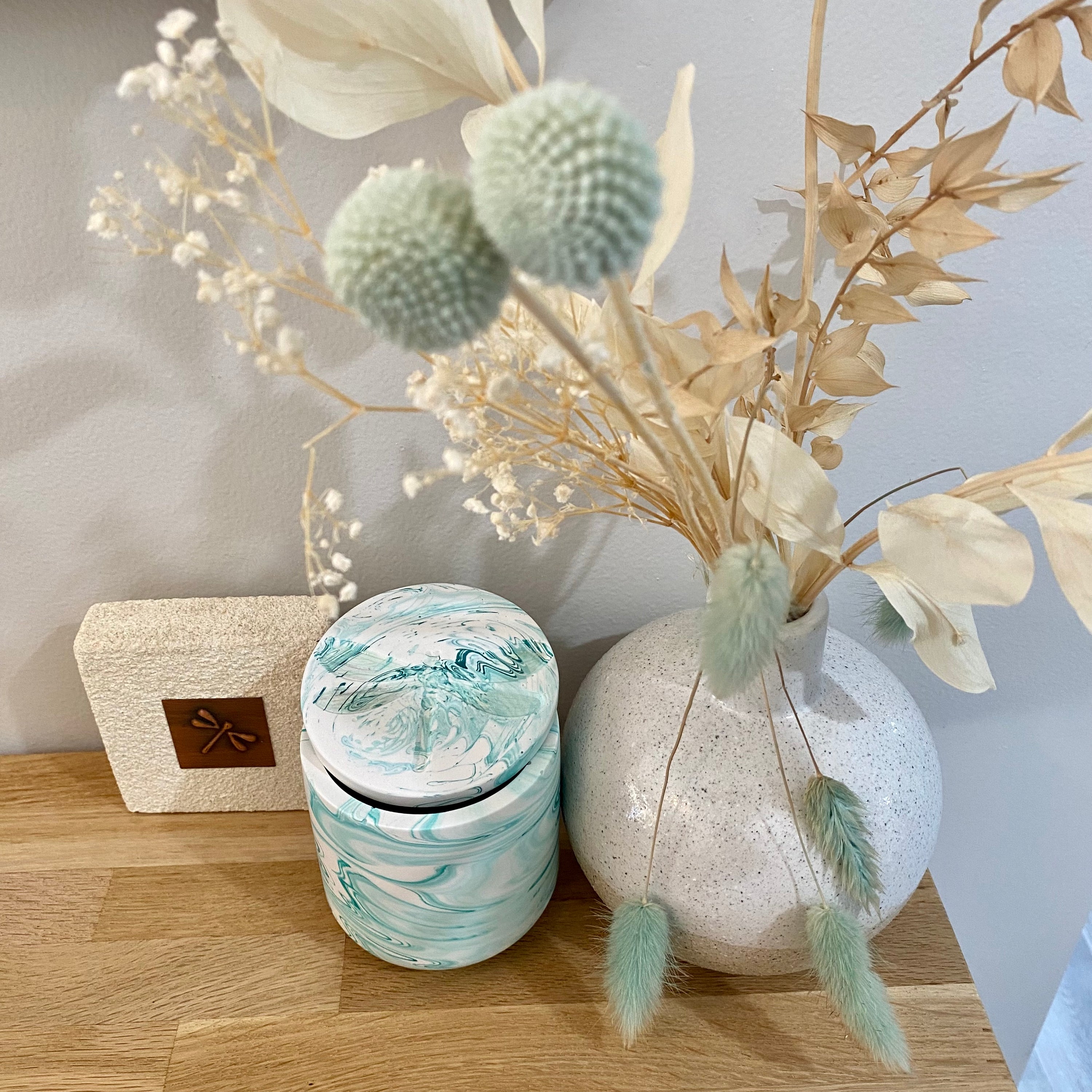 Jessa Eco Green Medium Candle