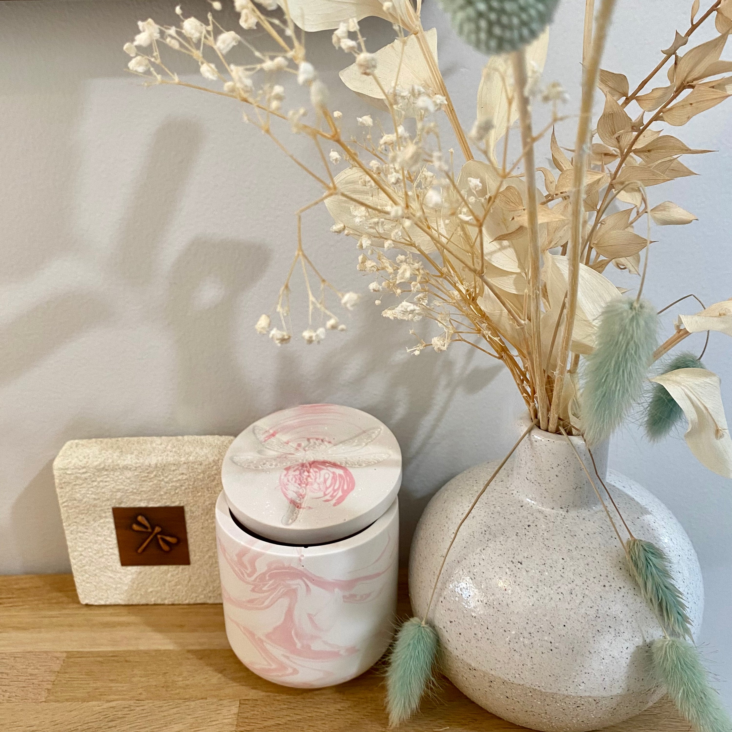 Jessa Eco Pink Medium Candle