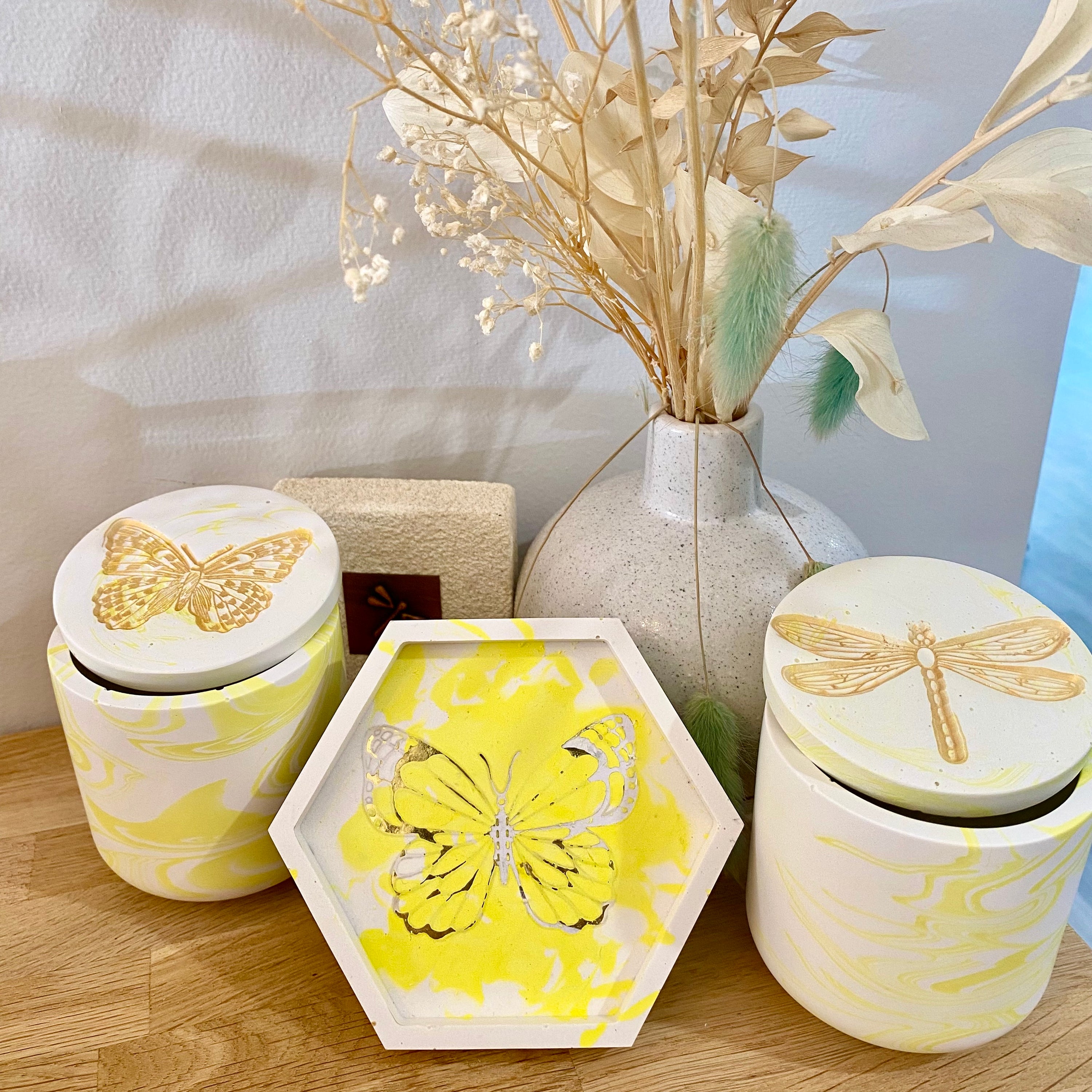 Jessa Eco Yellow Medium Candle