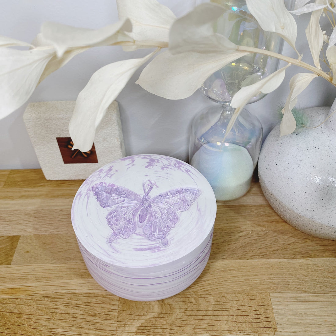 Jessa Eco Purple Bowl Candle_Butterfly_Unique