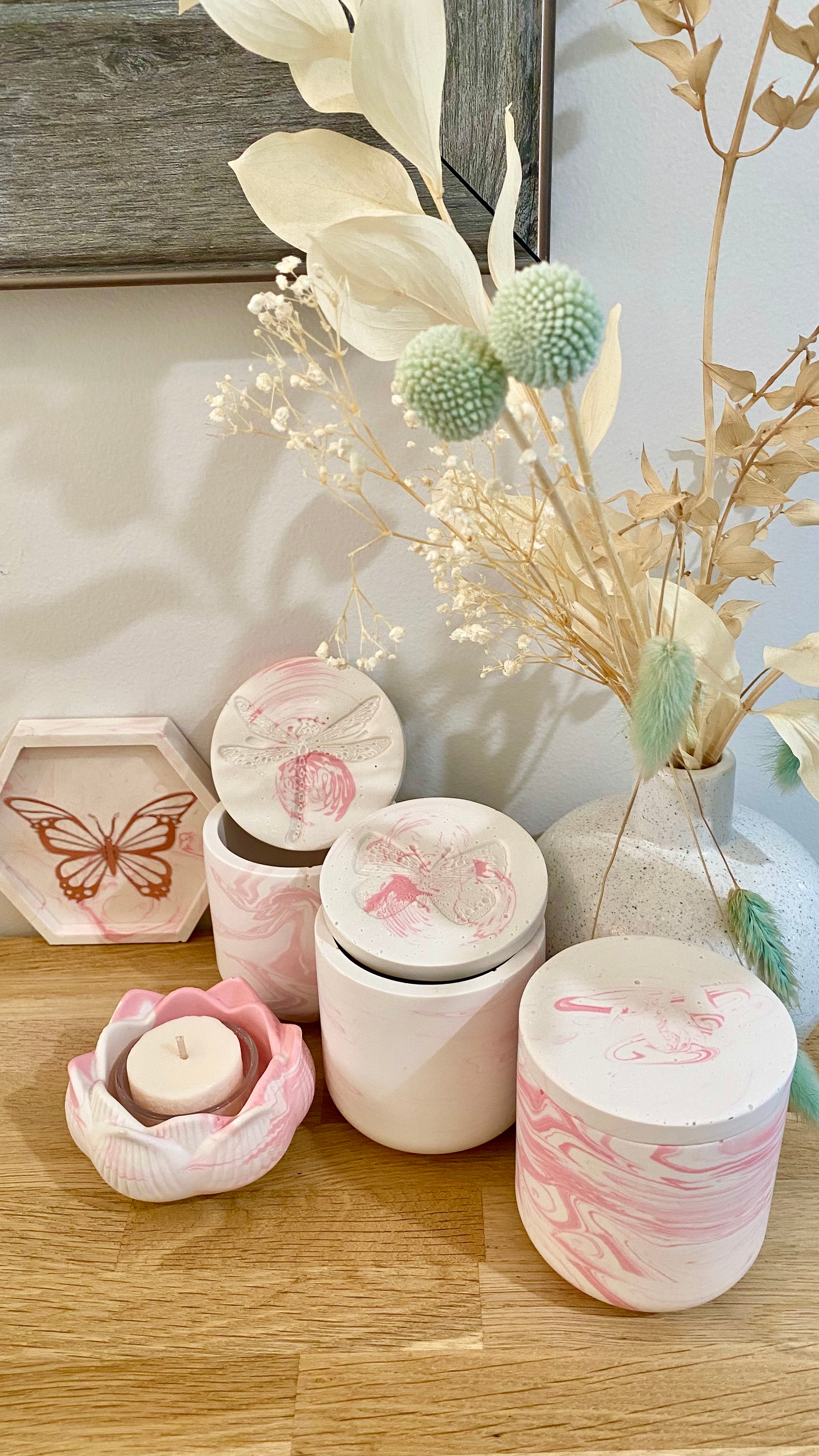 Jessa Eco Pink Medium Candle