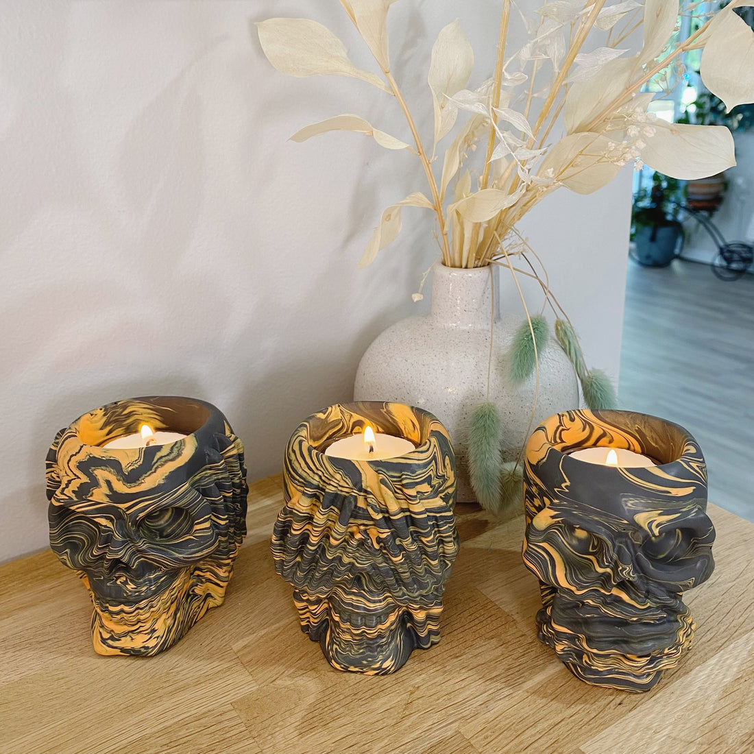Jessa Skull No Evil Tealight Holder Set_Sol Candles and Scents