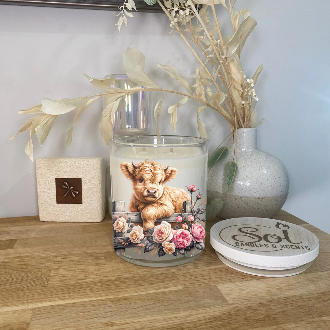 Highland Mini Cow Roses Xlarge Candle