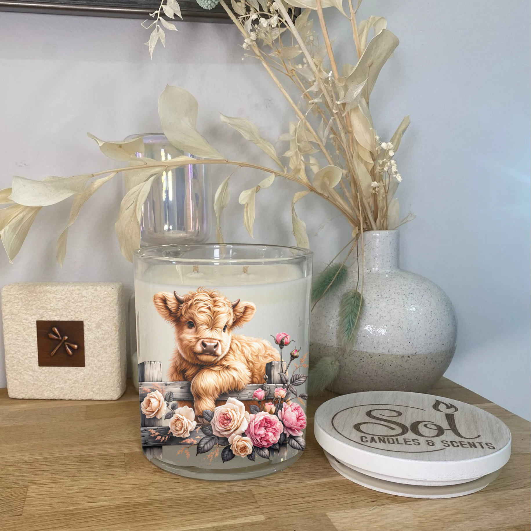 Highland Mini Cow Roses Xlarge Candle