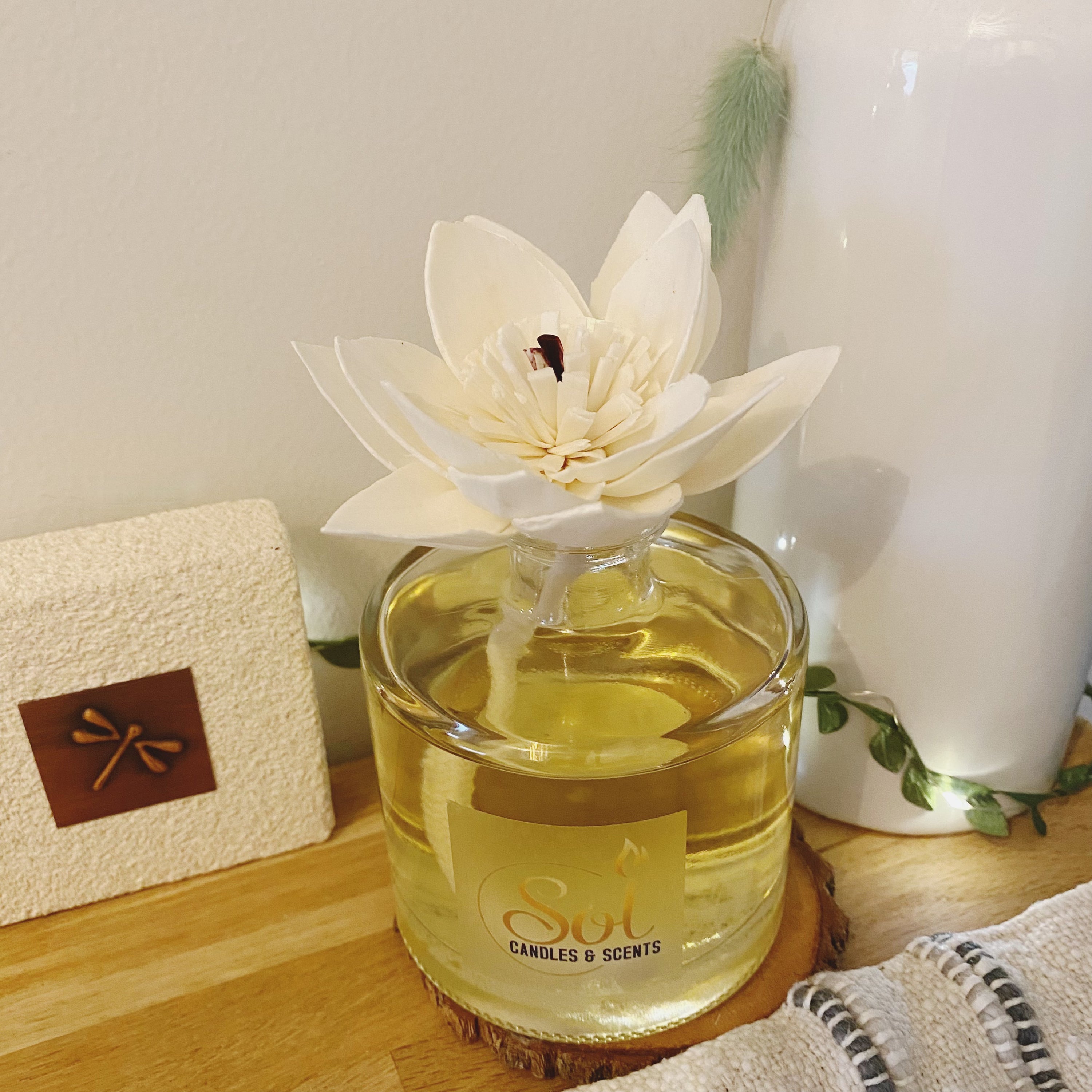 Lilly Flower Diffuser