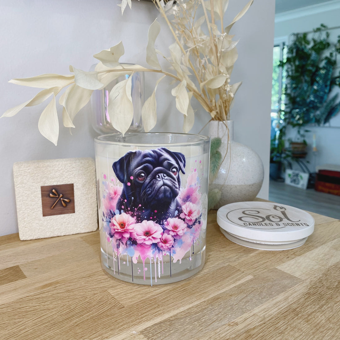Pug Black Floral Xlarge Candle_Sol Candles &amp; Scents