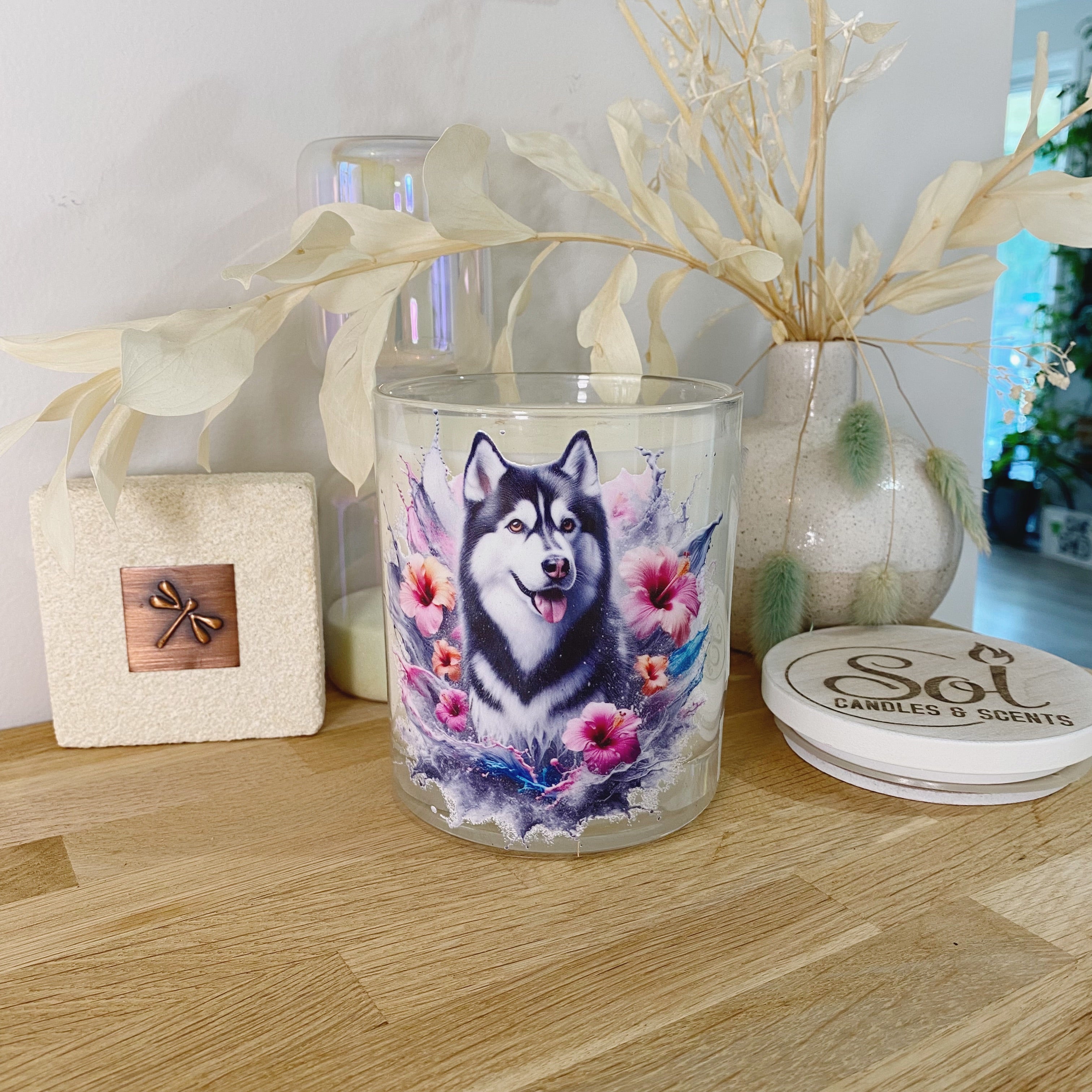 Siberian Husky Grey Hibiscus Xlarge Candle_Sol Candles &amp; Scents