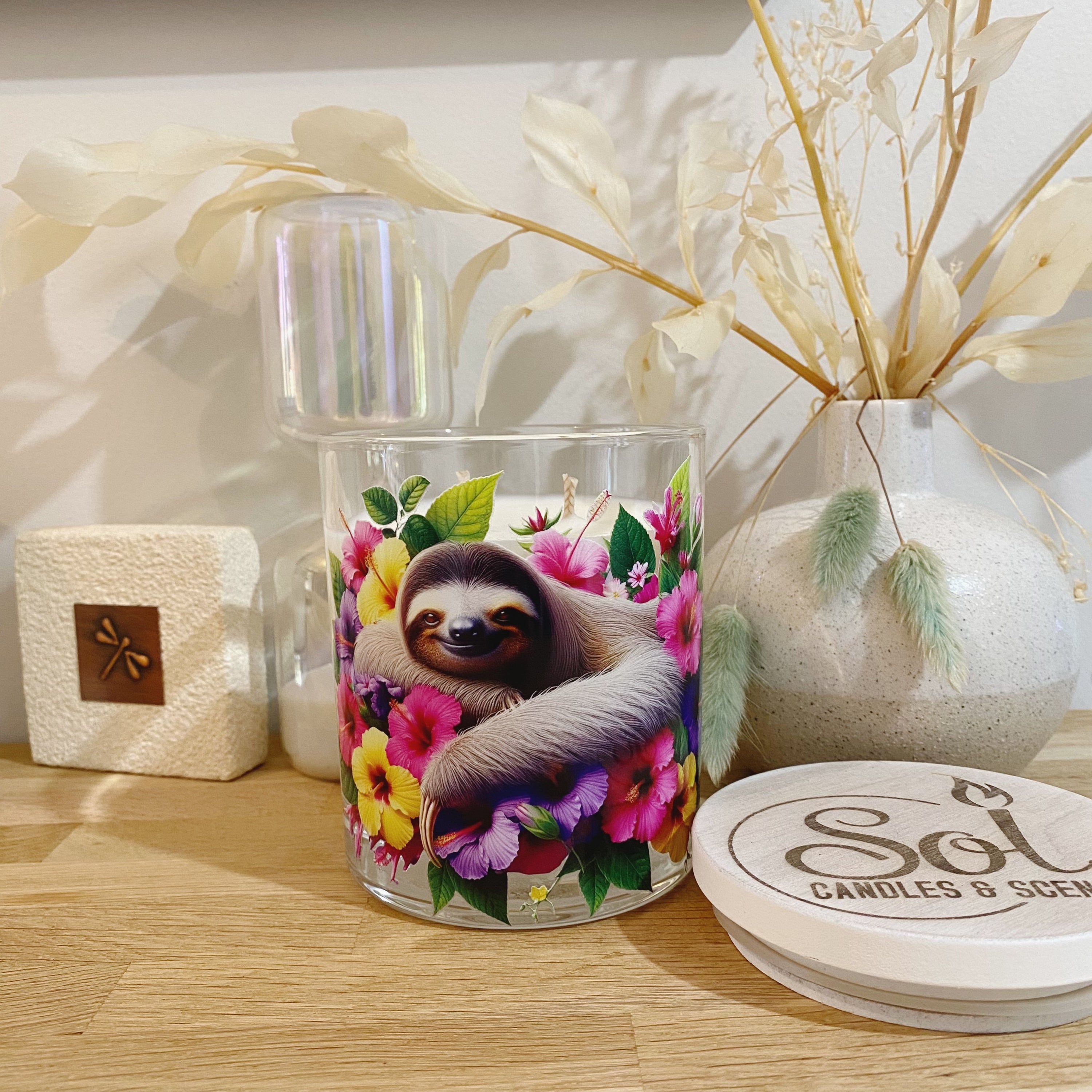 Sloth Hibiscus Xlarge Candle_Sol Candles &amp; Scents