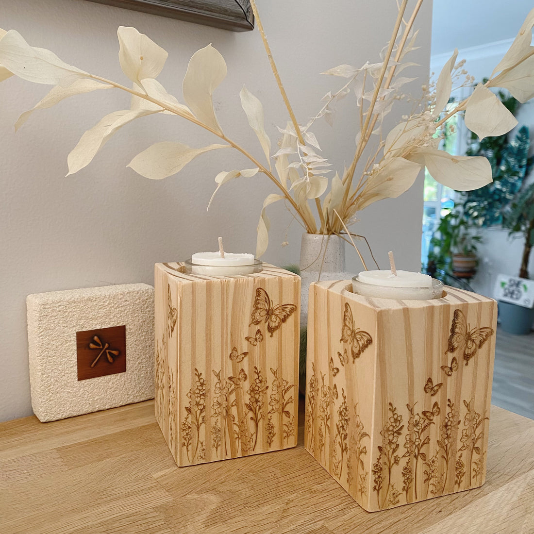 Wooden Butterfly Floral Tealight Holder Set_Sol Candles & Scents