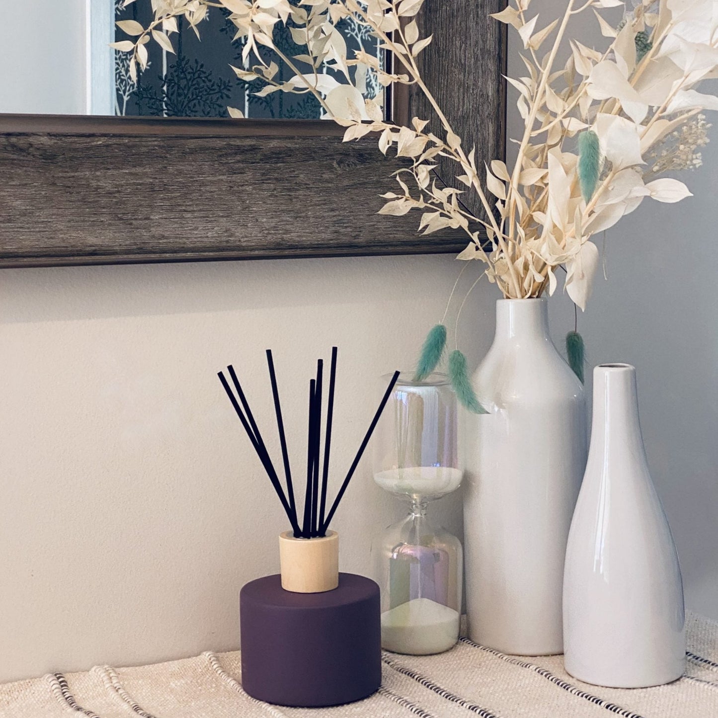 Reed Diffuser Purple - Sol Candles & Scents